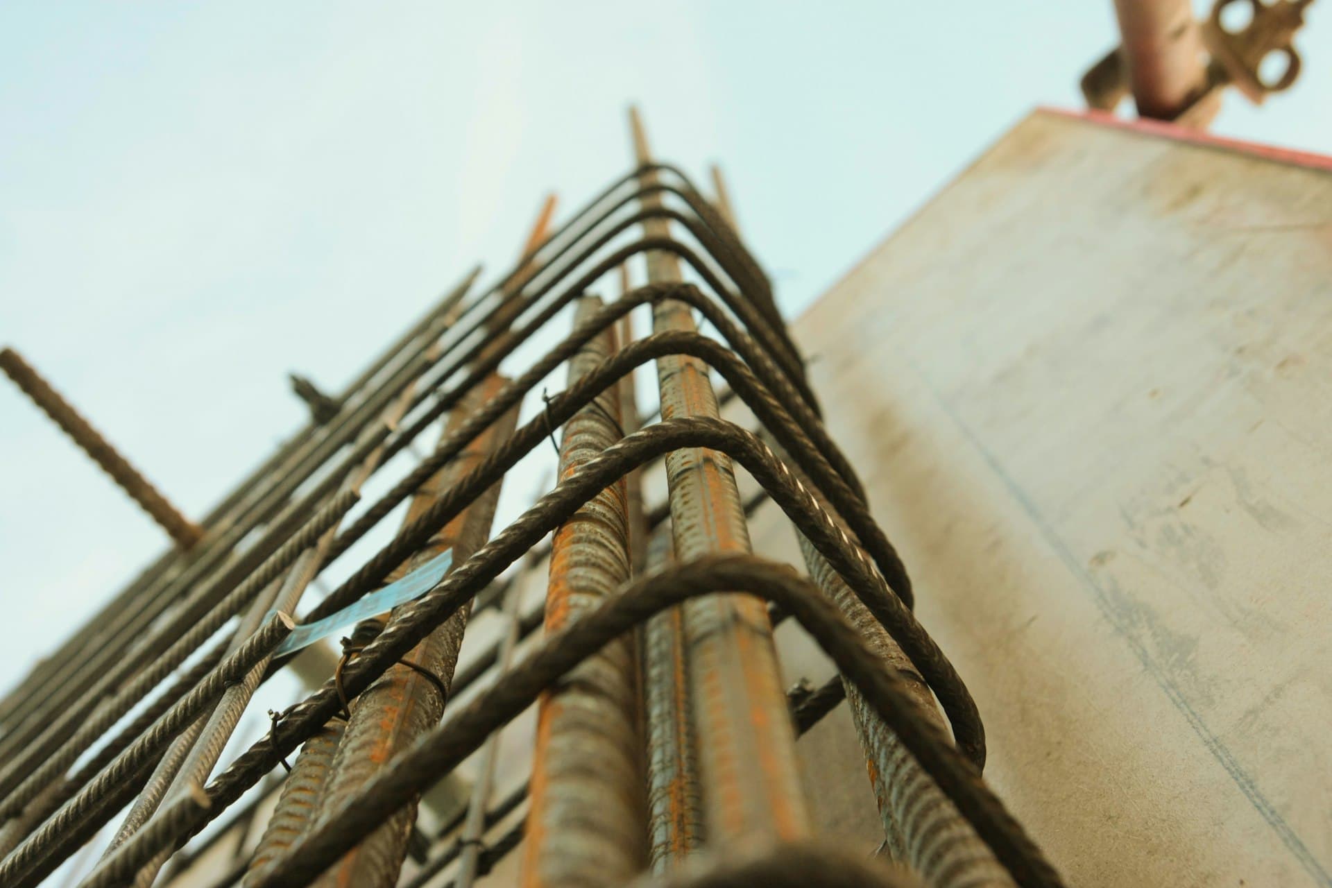 Construction materials supplier in Riyadh — supply built around your programme.